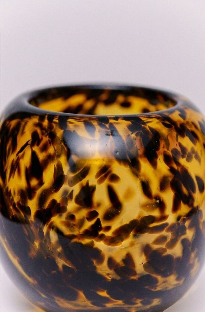 Vessels & Urns