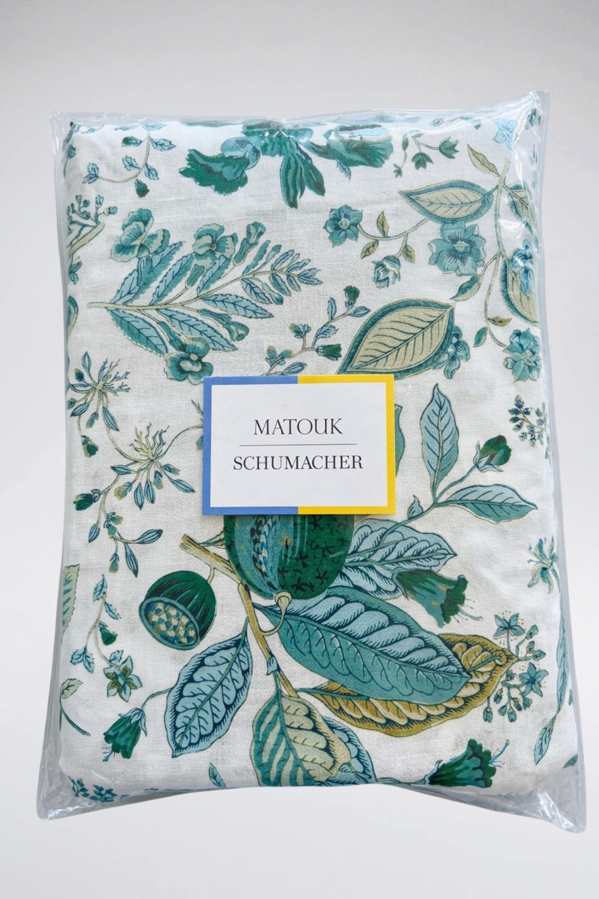 Matouk Schumacher Pomegranate Linen Bedding