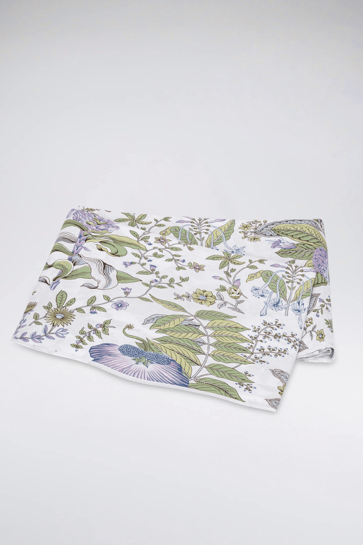 Matouk Schumacher Pomegranate Linen Bedding